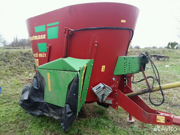 Миксер-кормораздатчик Strautmann Verti Mix 900 C, 2012