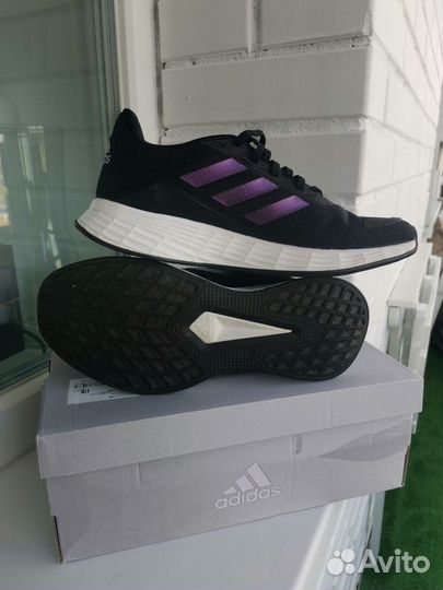 Кроссовки женские adidas 36.5