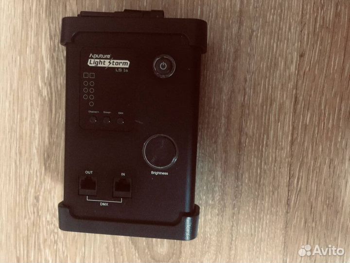 Студийный свет Aputure Light Storm LS 1S