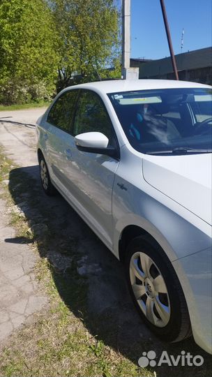 Skoda Rapid 1.6 AT, 2019, 90 000 км