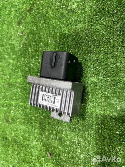 Реле свечей накала Renault Duster кроссовер 1.5