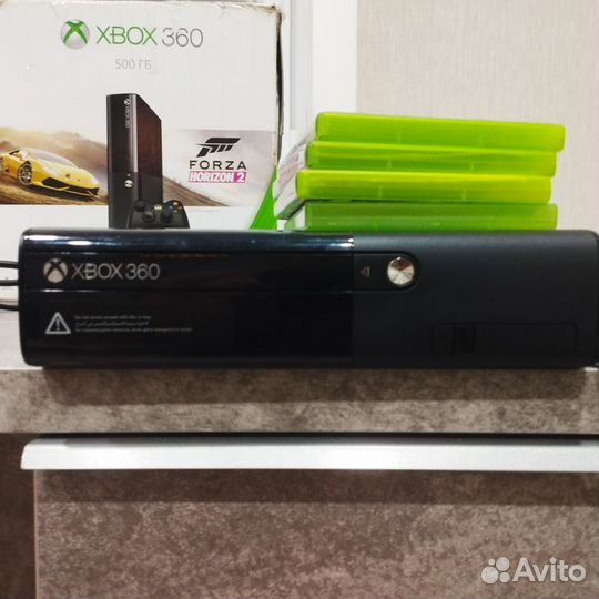 Игровая приставка Xbox 360 E 500Gb