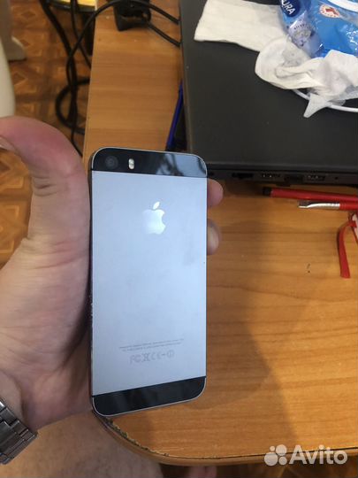 iPhone 5S, 16 ГБ