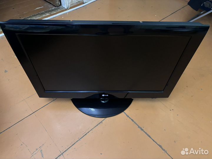 Телевизор LG 32