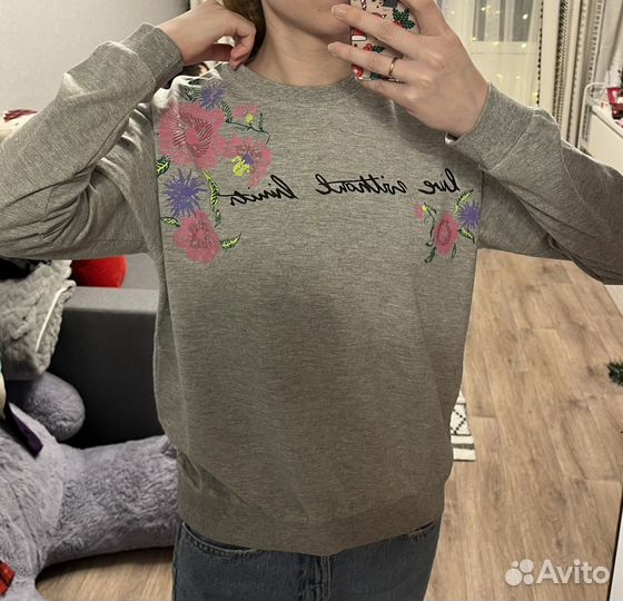 Свитшот женский S