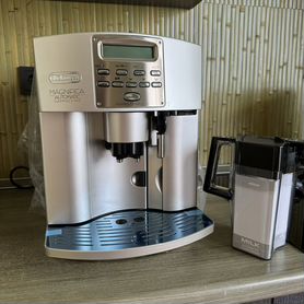 Кофемашина DeLonghi esam 3500.S