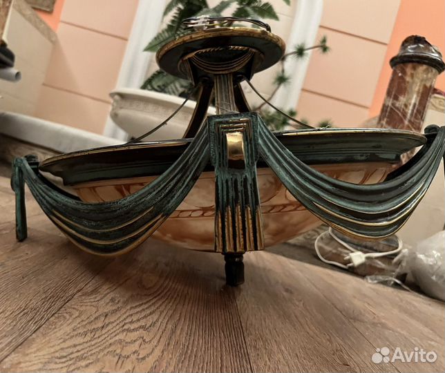 Люстра потолочная