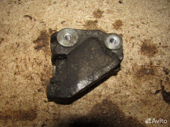 Кронштейн генератора Accord viii 2008-2013