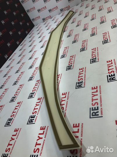 Спойлер средний Lexus LX570