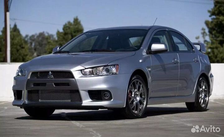 Mitsubishi lancer X Панель передняя