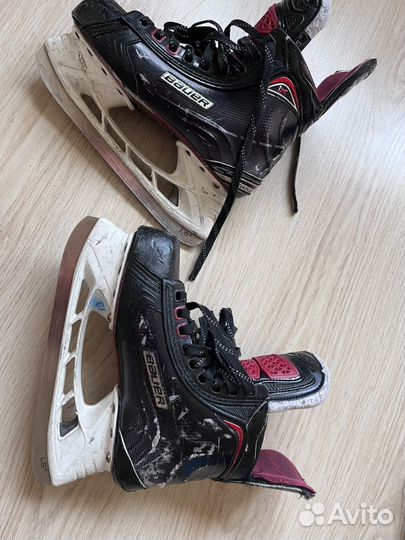 Хоккейные коньки bauer