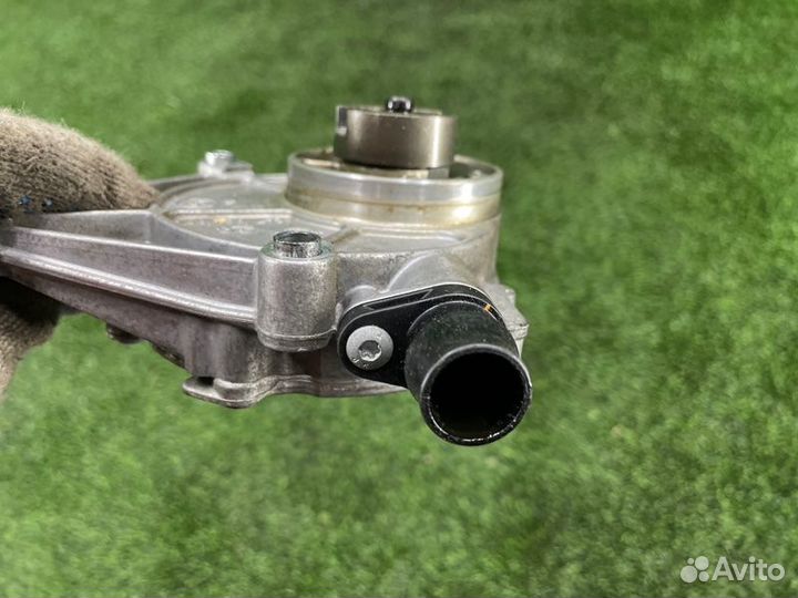 Вакуумный насос Bmw 5 F10 N20B20 2011