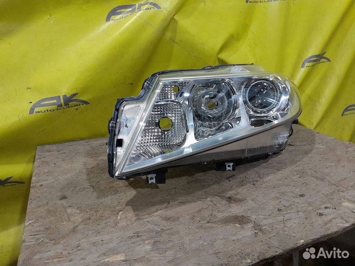 Фара левая Suzuki Vitara 2015+ новый оригинал