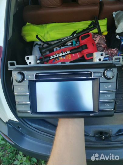 Штатная магнитола toyota rav4