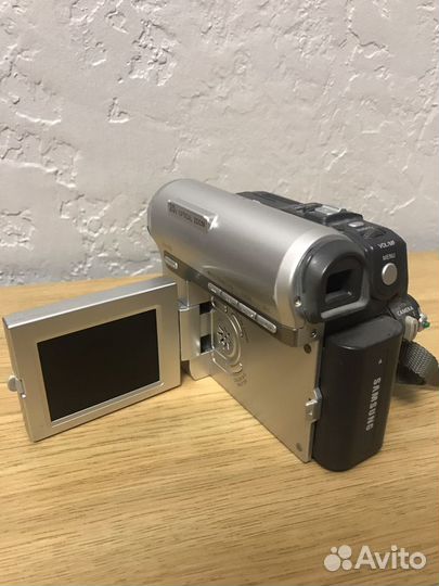 Видеокамера samsung