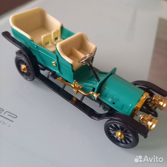 Модель1:43 руссобалт С24/30 номер А36 дубль фаэтон