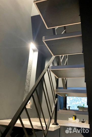 Лестница забежная под ключ