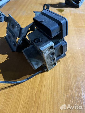 Блок ABS (насос) Volkswagen Polo V (2009—2015)