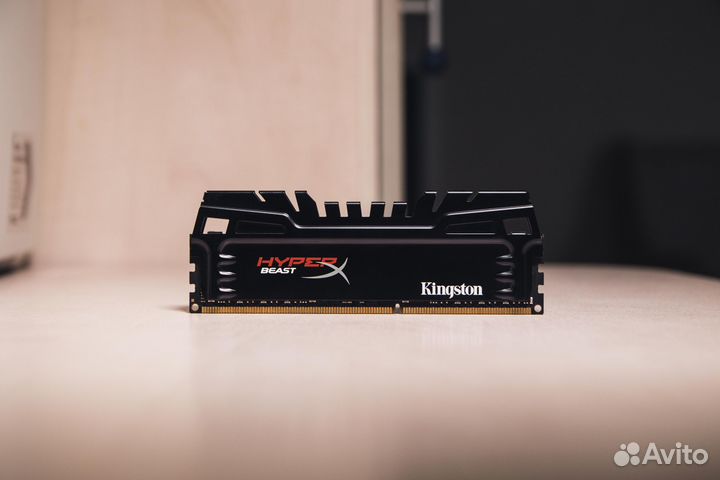 Оперативная память HyperX beast DDR3 8gb