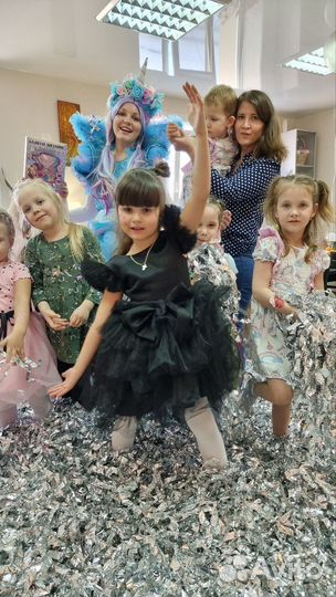 Арт-день рождения в творческой студии