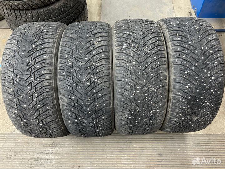 Nokian Tyres Hakkapeliitta 8 225/50 R17 98T