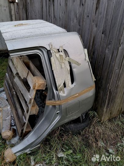 Ноускат Ниссан cube задняя часть кузова