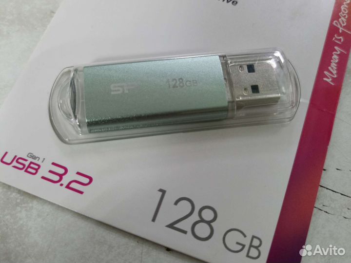 Usb флешка 128 SP 3,2