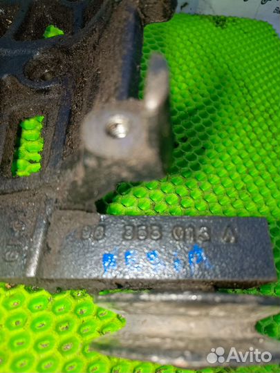 Кронштейн компрессора кондиционера Daewoo Nexia