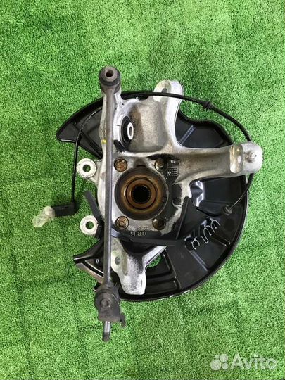 Кулак поворотный задний правый Mercedes-Benz