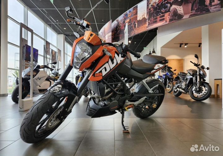 Ktm duke 125