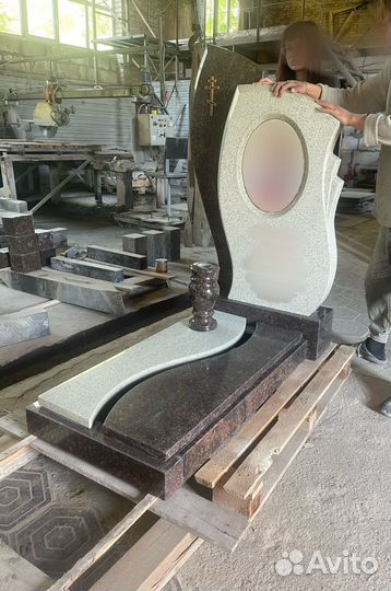 Памятники гранитные Смоленск