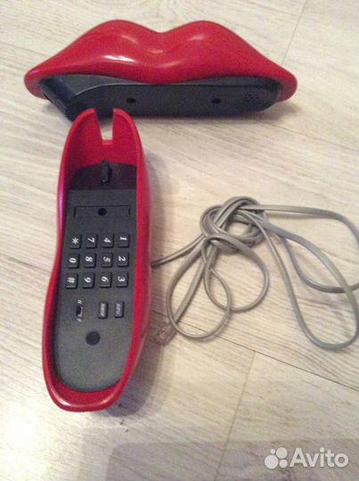 Стационарный телефон