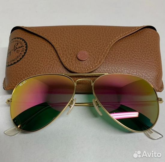 Солнцезащитные очки Ray-Ban Aviator