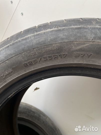 Dunlop Sport Maxx RT 225/55 R17 97B