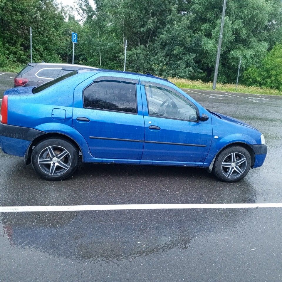 Renault Logan: фото владельца