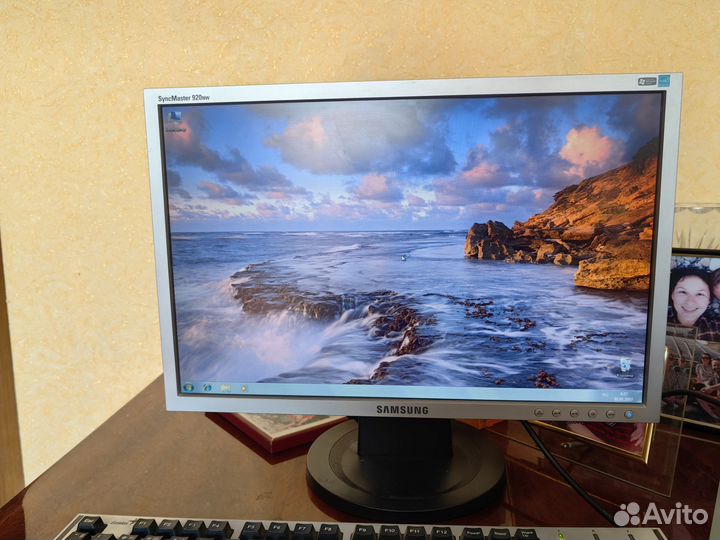 Монитор samsung 19, процессор, мышь, клава
