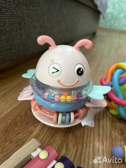 Развивающие игрушки для малышей