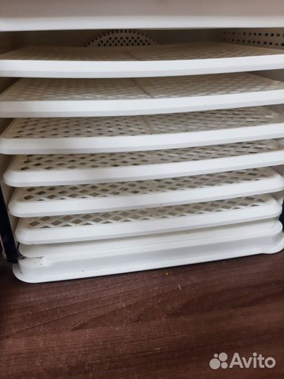 Электросушилка для овощей и фруктов