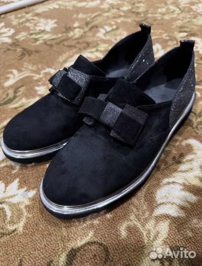 Туфли женские 39 размер черные