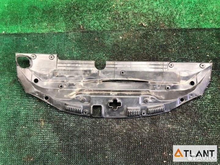 Накладка решетки радиатора lexus IS250