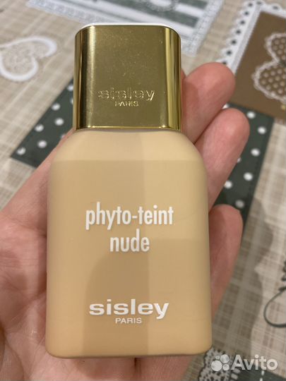 Тональный крем sisley