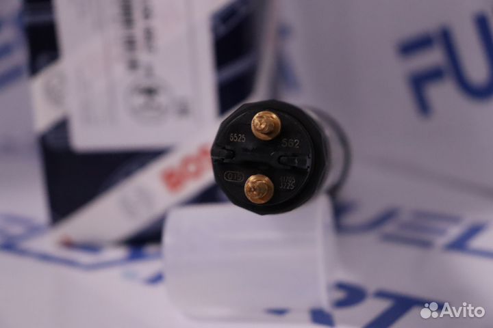 Форсунка топливная 0445120562