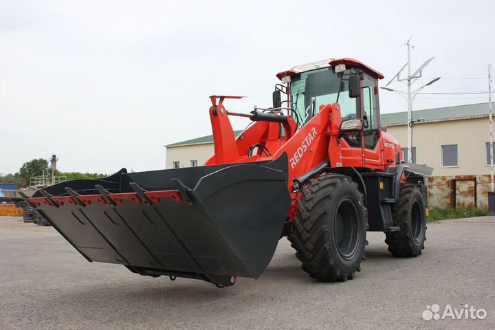 Фронтальный погрузчик Redstar 2400GT, 2023