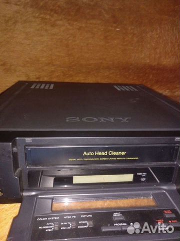 Видеомагнитофон