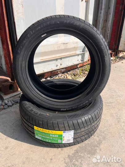 Kapsen RS26 Practical Max HP 255/45 R19 104W