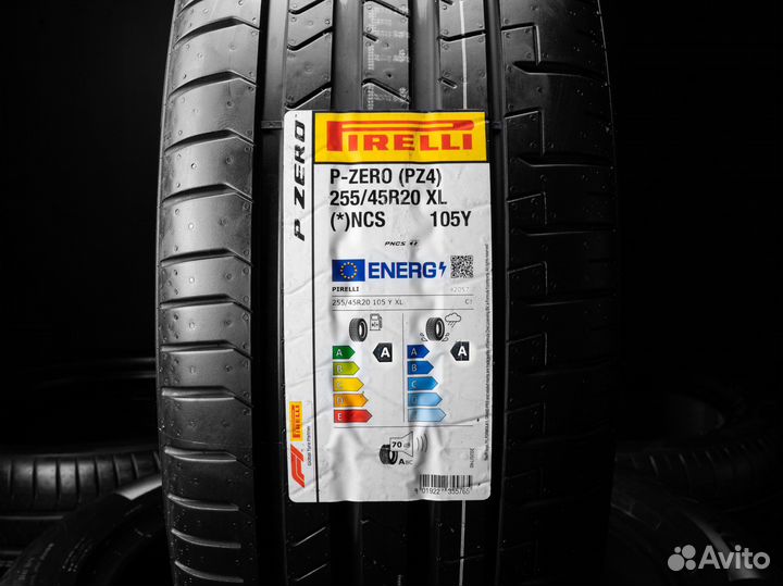 Pirelli P Zero PZ4 285/40 R20 и 255/45 R20 109Y