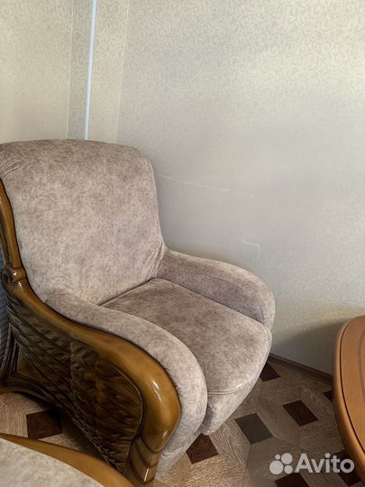 Диван и 2 кресла