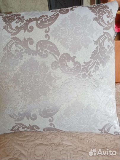 Диванные подушки