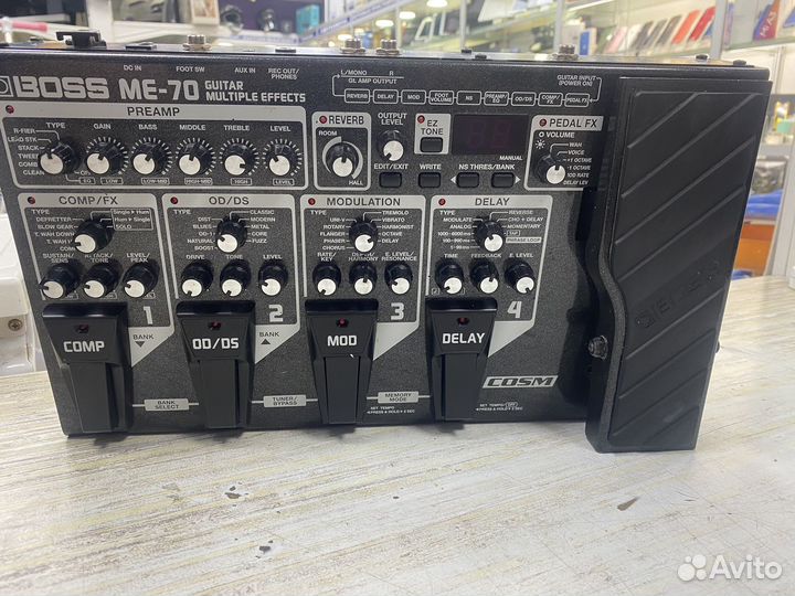 Гитарный процессор Boss ME70