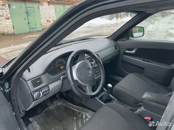 LADA Priora 1.6 МТ, 2013, 201 000 км